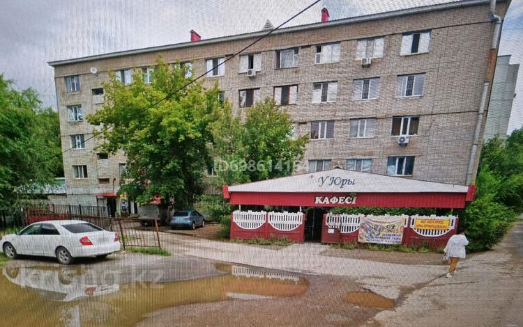 1-комнатная квартира · 47.7 м² · 4/5 этаж, Мкр 5 98/2 — Тургенева. Ресторан Браво,Цон,19школа,Мед общижитие. за 10.5 млн 〒 в Актобе — фото 12