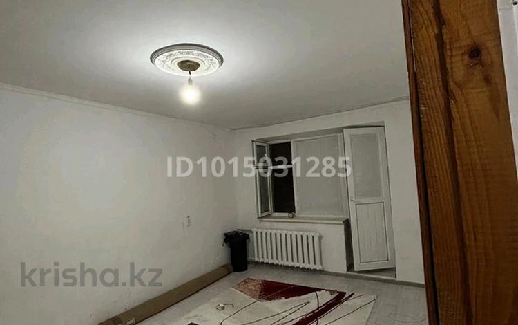 1-бөлмелі пәтер · 37.7 м² · 4/4 қабат, Рыспек Батыра - Химпас 6, бағасы: 5.6 млн ₸ в Таразе — фото 2