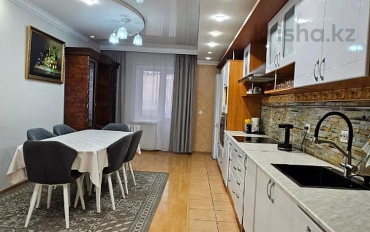 4-бөлмелі пәтер · 163.6 м² · 7/9 қабат, Валиханова — Кенесары, бағасы: 63.5 млн ₸ в Астане, р-н Байконур — фото 7