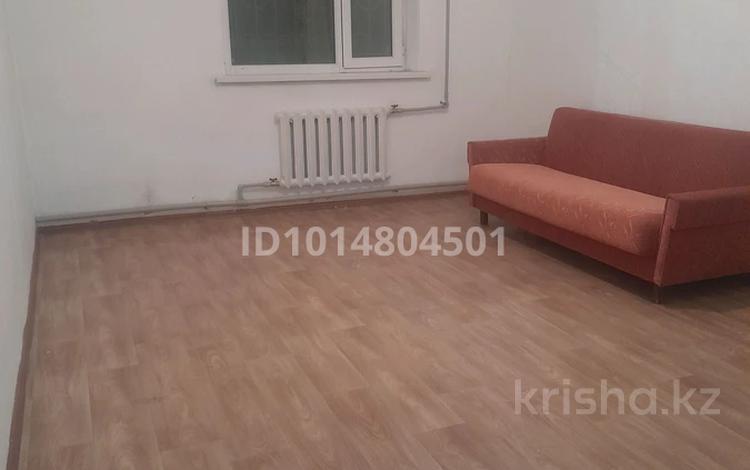 1-комнатная квартира · 45 м² · 1/3 этаж, Муратбаева 49А за 70 000 ₸ в Талдыкоргане, мкр военный городок Жулдыз — фото 2