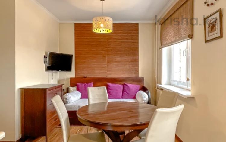 2-бөлмелі пәтер · 70 м² · 8/9 қабат, Самал-2 ш/а. 53 — Лучшее предложение!!!, бағасы: 62 млн ₸ в Алматы, Медеуский р-н — фото 14