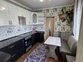 Отдельный дом · 4 комнаты · 90 м² · 20 сот., Кутузова 16 — В центре , рядом школа , больница и сад за 8 млн ₸ в Луганске