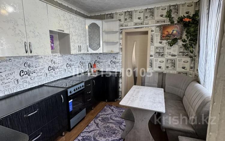 Отдельный дом · 4 комнаты · 90 м² · 20 сот., Кутузова 16 — В центре , рядом школа , больница и сад за 8 млн ₸ в Луганске — фото 2
