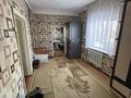 Отдельный дом · 4 комнаты · 90 м² · 20 сот., Кутузова 16 — В центре , рядом школа , больница и сад за 8 млн ₸ в Луганске — фото 6