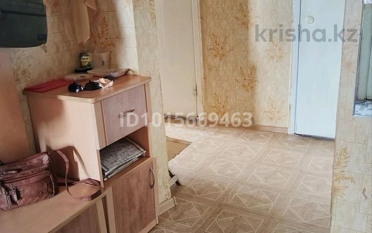 2-комнатная квартира · 49 м² · 3/9 этаж, 6 микр. 34 за 8.7 млн ₸ в Лисаковске — фото 2