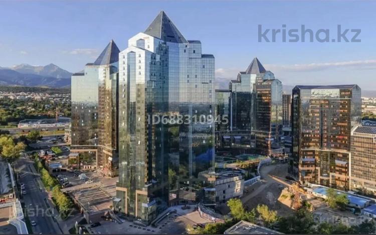 3-комнатная квартира, 110 м², 7 этаж, Аль-Фараби 11 за 190 млн 〒 в Алматы, Медеуский р-н — фото 8