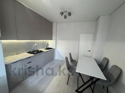 1-бөлмелі пәтер · 43.3 м² · 4/5 қабат, Ақсай-3А ш/а. 48, бағасы: 31 млн ₸ в Алматы, Ауэзовский р-н