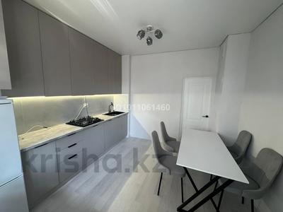 1-бөлмелі пәтер · 43.3 м² · 4/5 қабат, Ақсай-3А ш/а. 48, бағасы: 30 млн ₸ в Алматы, Ауэзовский р-н