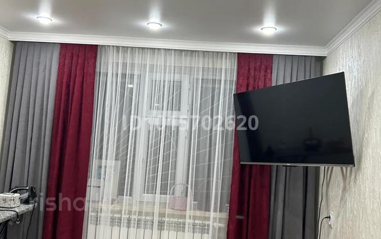 1-бөлмелі пәтер · 29 м² · 1/5 қабат, Самал ш/а. 19, бағасы: 9.5 млн ₸ в Таразе, мкр Самал — фото 2