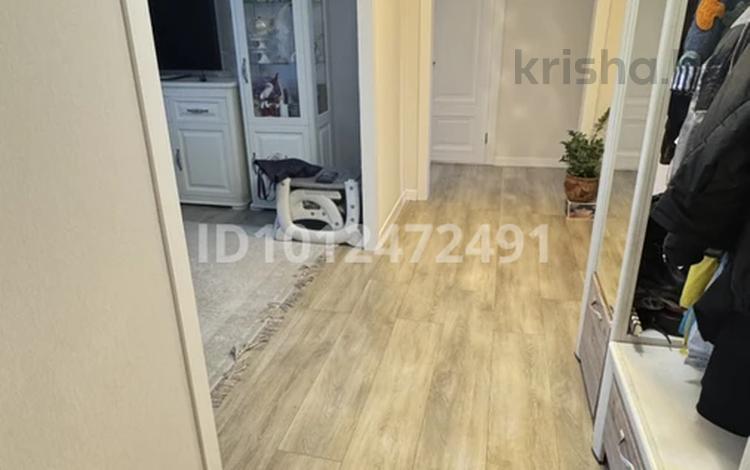 4-бөлмелі пәтер · 76 м² · 9/9 қабат, Богембайулы 38, бағасы: 35 млн ₸ в Семее — фото 2