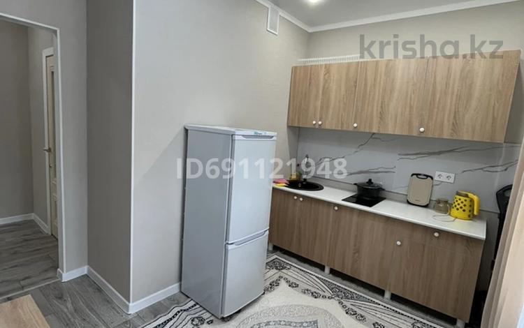 1-комнатная квартира · 38 м² · 4/9 этаж, Хусейн Бен Талал 28 — Мангилик Ел за 14 000 ₸ в Астане, Есильский р-н — фото 6