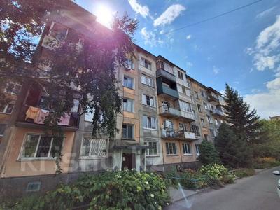 1-бөлмелі пәтер · 31 м² · 2/5 қабат, ШАКАРИМА 145/1 — СШ №11, бағасы: 14.5 млн ₸ в Усть-Каменогорске