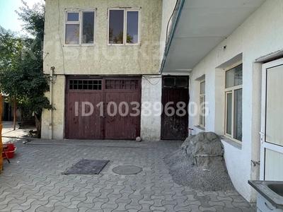 Отдельный дом · 10 комнат · 300 м² · 8000 сот., 12-й микрорайон, 12-й микрорайон 41 — Елшибек батыра 41 за 150 млн 〒 в Шымкенте, Енбекшинский р-н