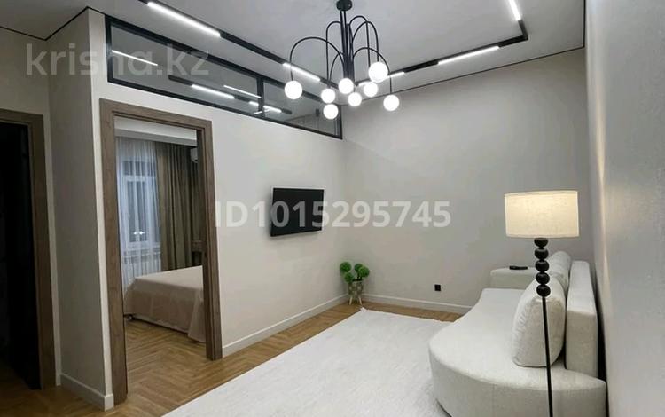 2-комнатная квартира · 43 м² · 4/7 этаж, 17-й мкр, ​17-й микрорайон 107, 110 за 300 000 ₸ в Актау — фото 2