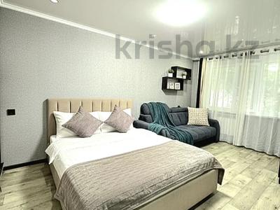1-комнатная квартира · 33 м² · 1/5 этаж, мкр Новый Город, Мкр Новый Город, гоголя 33/2 за 18 000 ₸ в Караганде, Казыбек би р-н