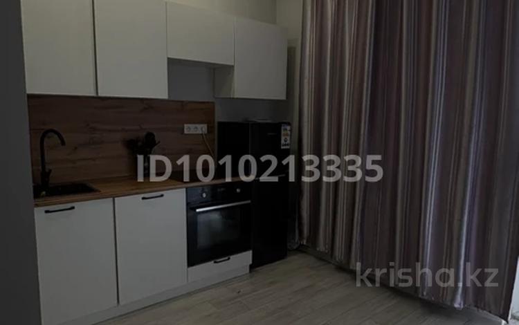 1-комнатная квартира · 40 м² · 8/9 этаж, Ильяса Омарова 27/1 — Мухамедханова за 220 000 ₸ в Астане, Нура р-н — фото 2