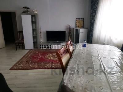 3-бөлмелі пәтер · 93 м² · 8/9 қабат, улица Е-15 9/2, бағасы: 350 000 ₸ в Астане, Нура р-н