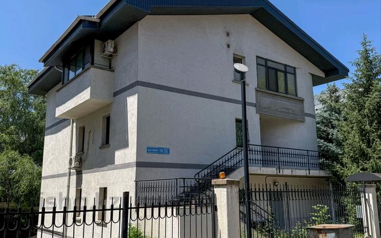 2-бөлмелі пәтер · 41 м² · 2/3 қабат, Қыз жібек 19 — Жамал Омаровой, бағасы: 45 млн ₸ в Алматы, Медеуский р-н — фото 2