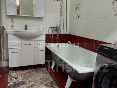3-комнатная квартира · 100 м² · 5/5 этаж, 5-64/2 50 — 19 мектеп,лицей, “Жанар” балабақшасының жанында за 250 000 ₸ в Жанаозен