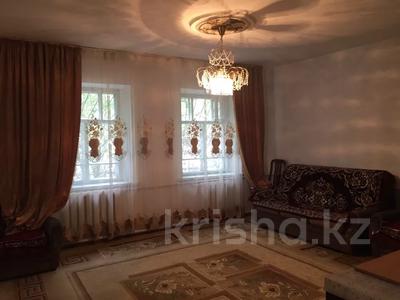 Отдельный дом · 6 комнат · 200 м² · 12 сот., Жолбарысхан 72 за 33 млн 〒 в Таразе