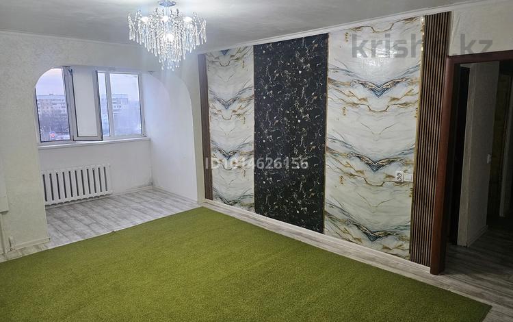 3-комнатная квартира · 66.6 м² · 8/9 этаж, мкр 4 2 за 22 млн ₸ в Уральске — фото 2