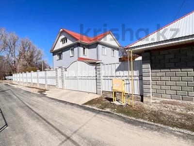 Жеке үй · 6 бөлме · 185 м² · 10 жүзд., Казахстанская 1 «в», бағасы: 81 млн ₸ в Талдыкоргане