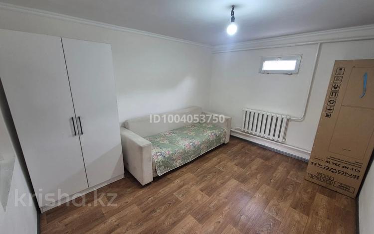1-комнатная квартира · 25 м² · 1/1 этаж, мкр Акбулак, Шамелова за 95 000 ₸ в Алматы, Алатауский р-н — фото 2
