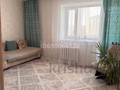 Пәтерлер в Акмолинской обл.: 2-бөлмелі пәтер · 68 м² · 3/5 қабат, Центральный 43, бағасы: 23 млн 〒 2-бөлмелі пәтер · 68 м² · 3/5 қабат, Центральный 43, бағасы: 23 млн 〒 в Кокшетау