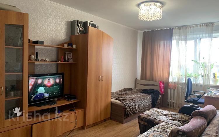 3-комнатная квартира · 64 м², Абая за 29.3 млн ₸ в Петропавловске — фото 2