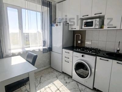 1-комнатная квартира · 27.9 м² · 5/5 этаж, 6й микрорайон, 6й микрорайон — Ермекова, 92-й квартал за 12.9 млн ₸ в Караганде, Казыбек би р-н