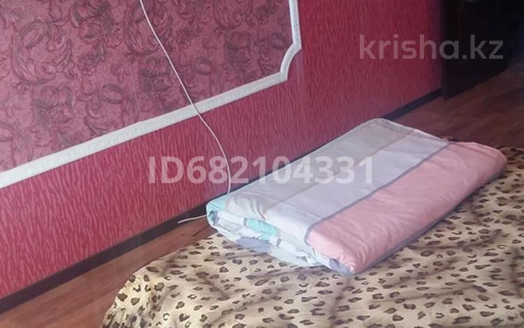1-комнатная квартира · 40 м² · 1/5 этаж, Ескалиева — М. Маметова за 1 500 ₸ в Уральске — фото 2