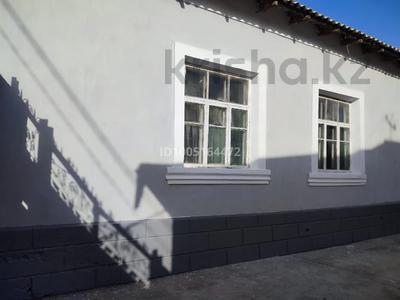 Отдельный дом · 5 комнат · 140 м² · 8 сот., Асылбека 86 — Майлина за 19 млн 〒 в Туркестане