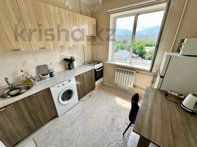 1-комнатная квартира · 41 м² · 8/9 этаж, мкр Аксай-2 за 26.9 млн ₸ в Алматы, Ауэзовский р-н