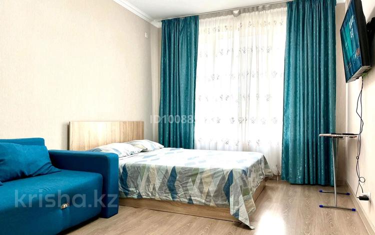 1-комнатная квартира · 40 м² · 15/21 этаж, Бектурова — Р-н Хан шатыр за 2 500 ₸ в Астане, Есильский р-н — фото 11