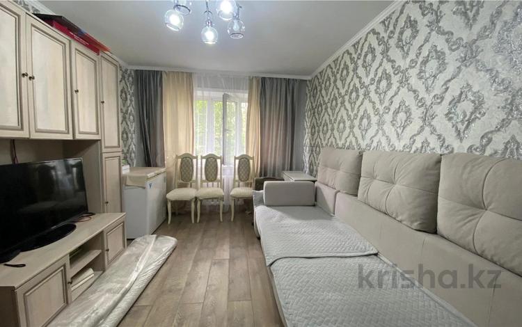 2-комнатная квартира · 43 м² · 1/5 этаж, мкр Юго-Восток, 28й микрорайон, пр Республики за 17.7 млн ₸ в Караганде, Казыбек би р-н — фото 2