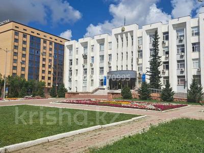 3-бөлмелі пәтер · 80.3 м² · 2/9 қабат, Абулкасымова 84/1 — Центральный парк, бағасы: ~ 36.1 млн ₸ в Кокшетау