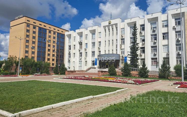 3-комнатная квартира · 80.3 м² · 2/9 этаж, Абулкасымова 84/1 — Центральный парк за ~ 36.1 млн ₸ в Кокшетау — фото 2