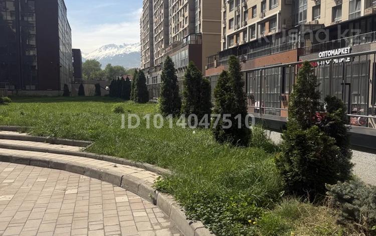 3-комнатная квартира · 84.2 м², Утепова 31 за 63 млн ₸ в Алматы, Бостандыкский р-н — фото 2