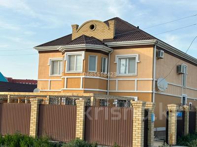Отдельный дом · 5 комнат · 240 м² · 14 сот., мкр Лесхоз за 90 млн ₸ в Атырау
