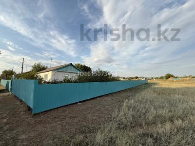 Отдельный дом · 3 комнаты · 54 м² · 11.25 сот., Молодежная 2 за 15 млн ₸ в Переметном