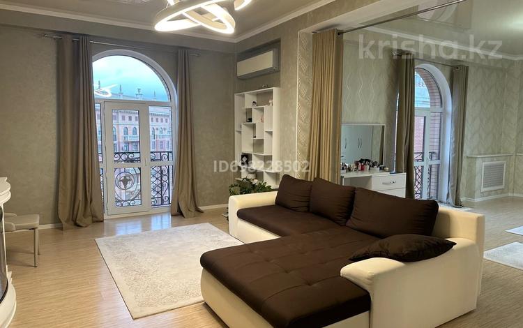 2-комнатная квартира · 80.6 м² · 14/14 этаж, 17-й мкр, ​17-й микрорайон за 45 млн ₸ в Актау — фото 2
