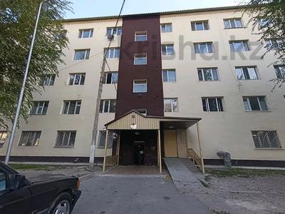 1-бөлмелі пәтер · 17.5 м² · 3/5 қабат, Толе би 11 — Доснар, бағасы: 3 млн 〒 в Таразе