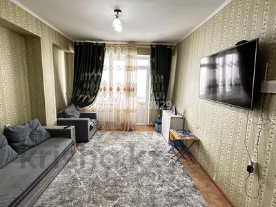 2-комнатная квартира, 62.5 м², 9/9 этаж, Есенберлина 21 50 за 22.3 млн 〒 в Усть-Каменогорске, Ульбинский