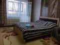 1-комнатная квартира, 35 м², 2/5 этаж посуточно, Мухита 134 за 10 000 〒 в Уральске — фото 4