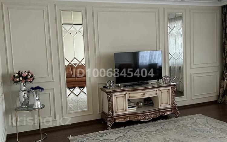 Отдельный дом · 5 комнат · 260 м² · 2 сот., мкр Юго-Восток, улица Муканова 45 15 — Район автостанции, Таунхаус находится напротив жилого комплекса Отау за 95 млн 〒 в Караганде, Казыбек би р-н — фото 21