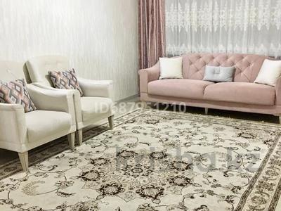 4-бөлмелі пәтер · 90 м² · 3/9 қабат, мкр 11 81 — Остановка 9 школа, набережная., бағасы: 31 млн ₸ в Актобе