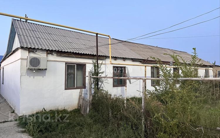 Отдельный дом · 4 комнаты · 56.2 м² · 10 сот., Маметова 18 за 20 млн ₸ в Атырау — фото 2