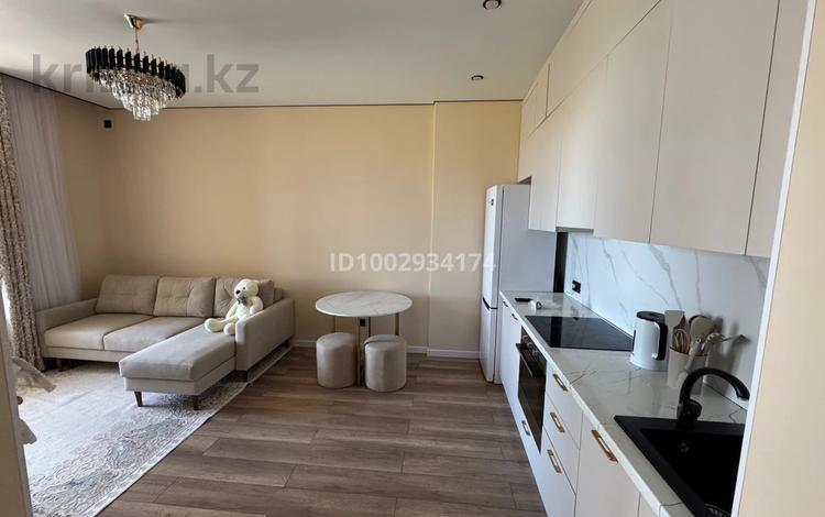 2-комнатная квартира · 42.5 м² · 12 этаж, Е-36 5 за 245 000 〒 в Астане, Нура р-н — фото 2