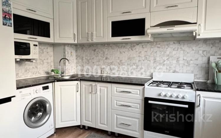 2-комнатная квартира · 63 м² · 5/5 этаж, 34-й мкр 15 — Возле Мангистау арены, рядом мечеть, школы, садики, главная дорога за 21.5 млн 〒 в Актау — фото 2