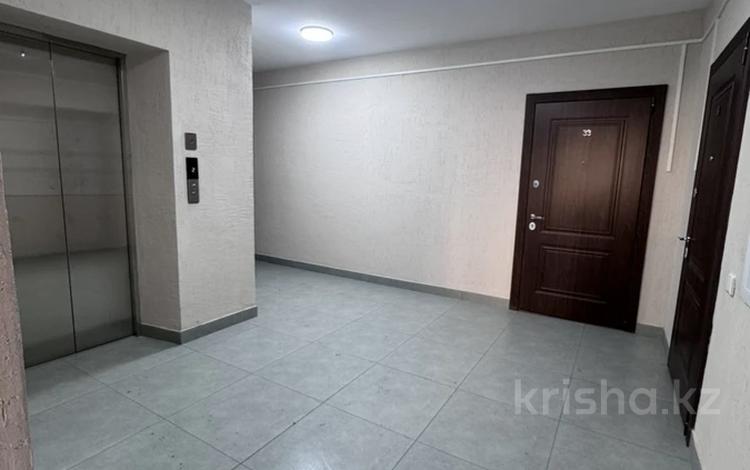 2-бөлмелі пәтер · 43 м² · 3/5 қабат, Каркаралинская 9 — район новои мечети, бағасы: ~ 19.4 млн ₸ в Семее — фото 2